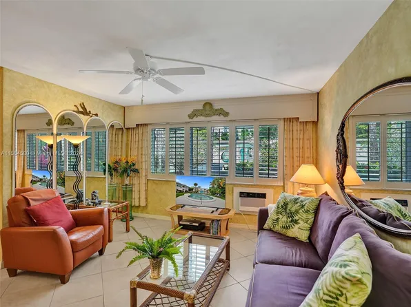 700 Antioch Ave APT 10, Fort Lauderdale, FL 33304