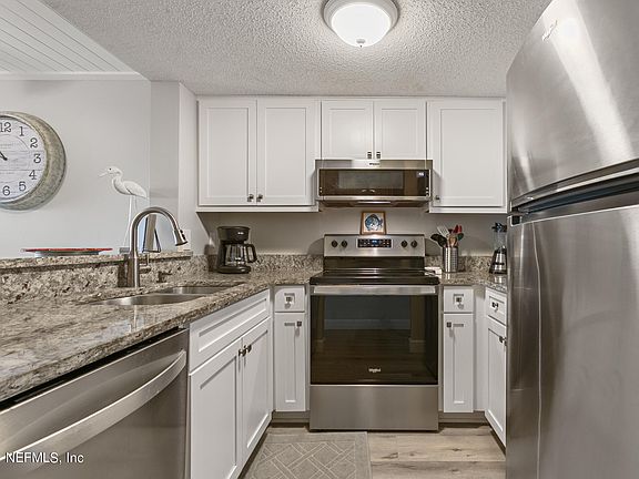 3rd image of 880 A1A BEACH Boulevard #2306