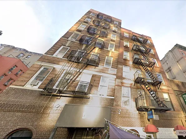 91 Baxter St #44, New York, NY 10013