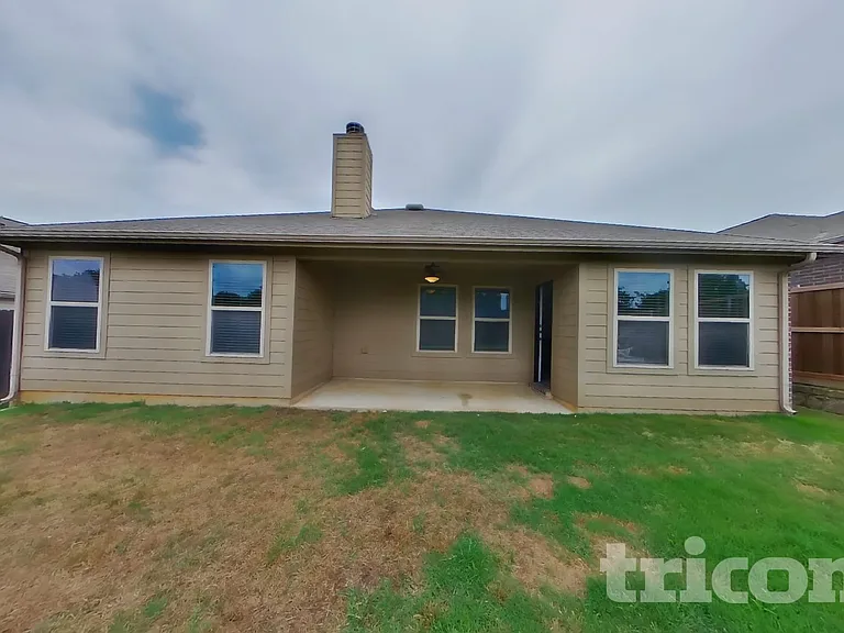 508 Crazy Horse Dr — Photo 17