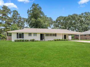 9411 Meredith Dr, Baton Rouge, LA 70815