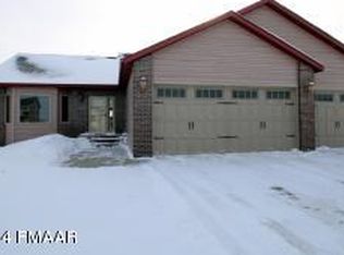 1519 41st Ave S, Moorhead, MN