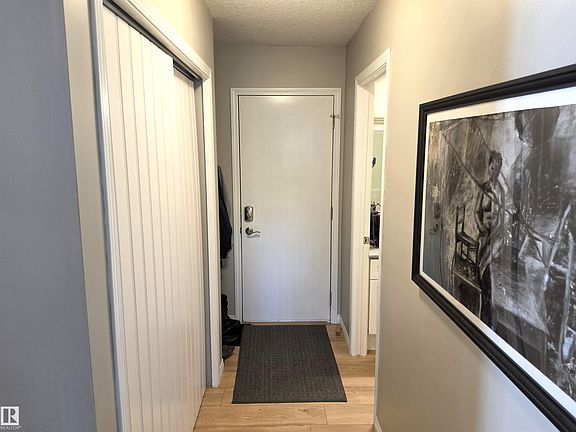 4th image of 15 Ritchie Way #17