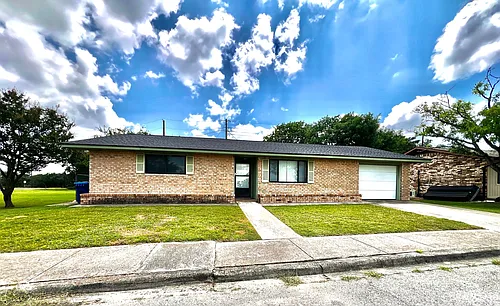 129 Village Dr Photo 1