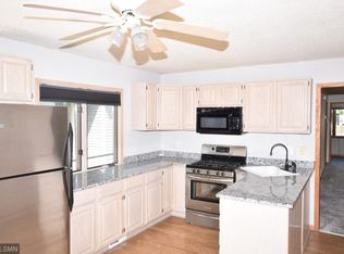 4827 Colfax Ave N, Oak Grove, MN 55430