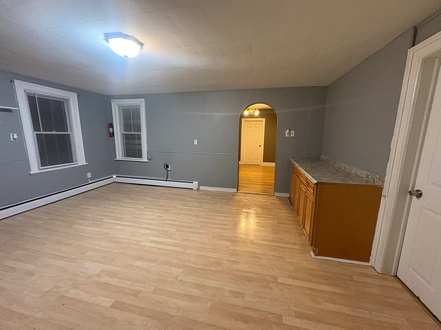 3 bed, $1,600 — Photo 3