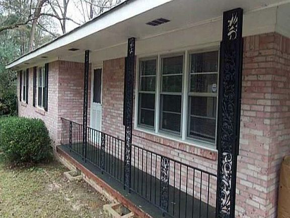 2nd image of 2778 Davidson Dr