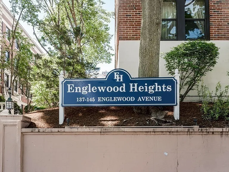 141 Englewood Ave #43 — Photo 20