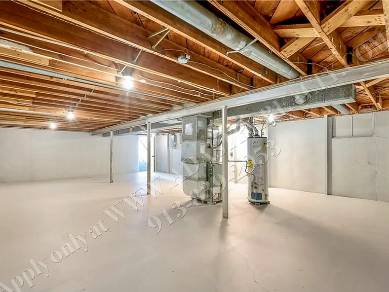 5907 E 101st St — Photo 12