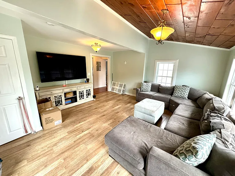 57 Marietta Ave #2 — Photo 6