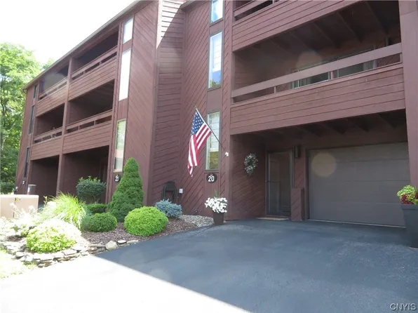 20 Sherman St, New Hartford, NY 13413
