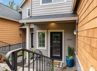 12844 Boones Ferry Rd #117, Lake Oswego, OR 97035
