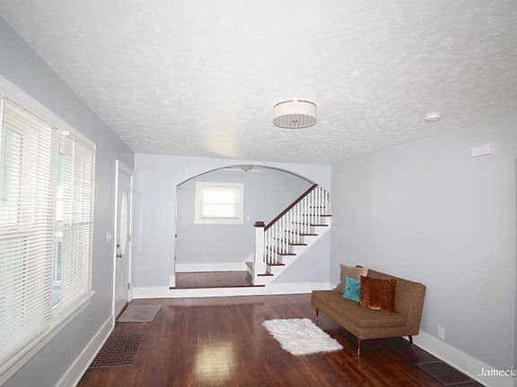2nd image of 1634 Horton Ave SE