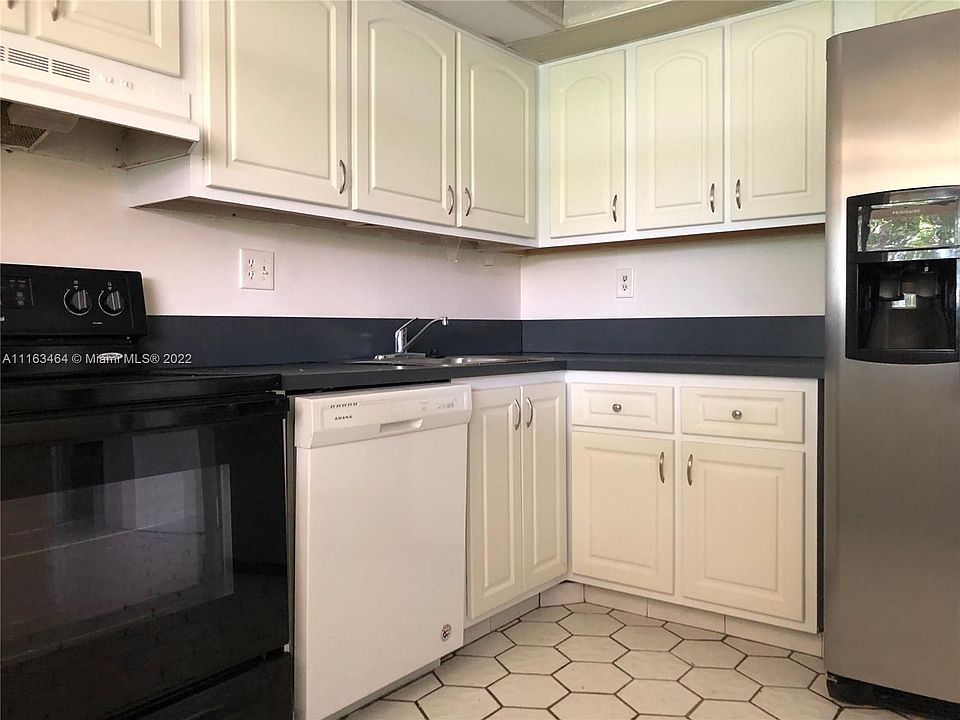 1st image of 3801 Environ Blvd APT 516