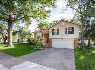 1300 Westbrooke Meadows Ln, Ballwin, MO