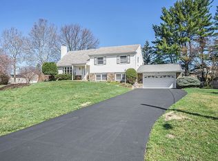 10 Mayo Pl, Dresher, PA 19025