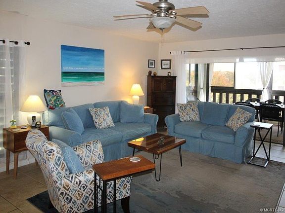 3rd image of 162 SE Saint Lucie Blvd APT 301B