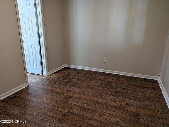 5th image of 108 S Pine Street