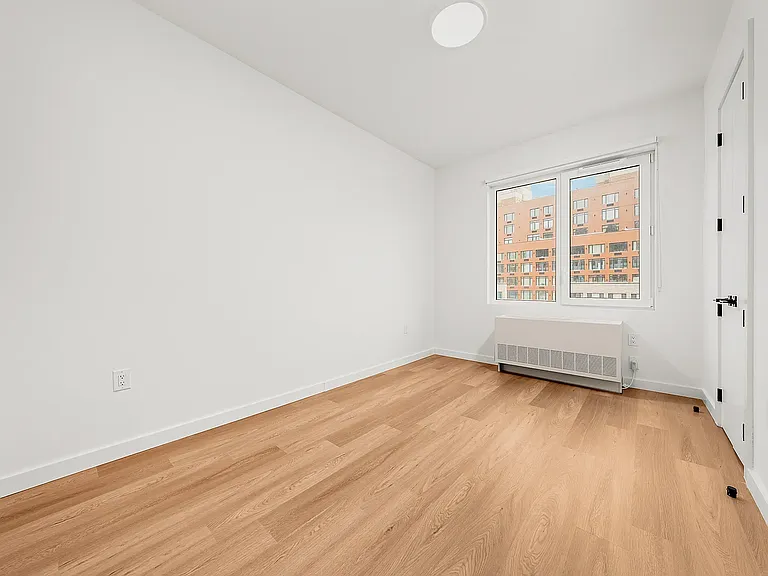 261 Grand Concourse #1716 — Photo 6