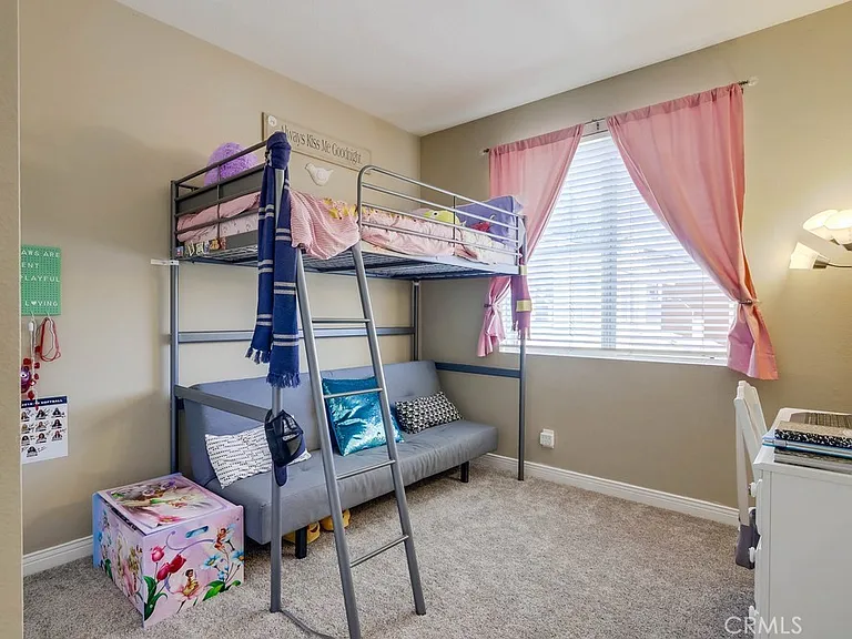 54 Santa Barbara Ct — Photo 27