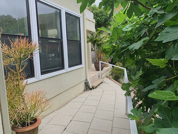 5th image of 28215 Via Acero St #1