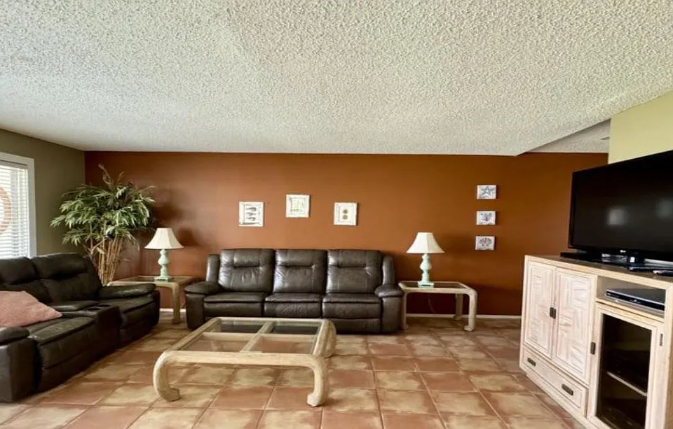 1912 Gulf Blvd #109