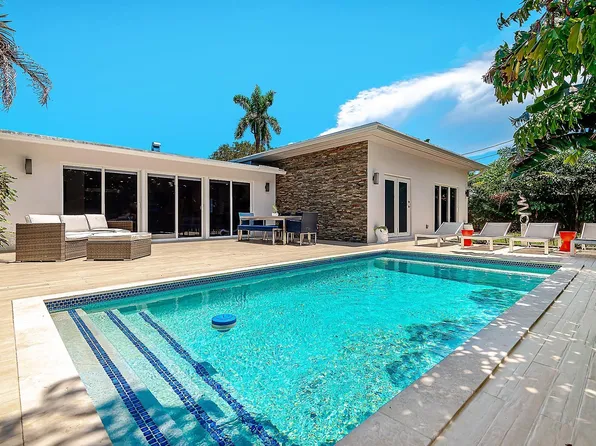 4061 NE 18th Avenue, Oakland Park, FL 33334