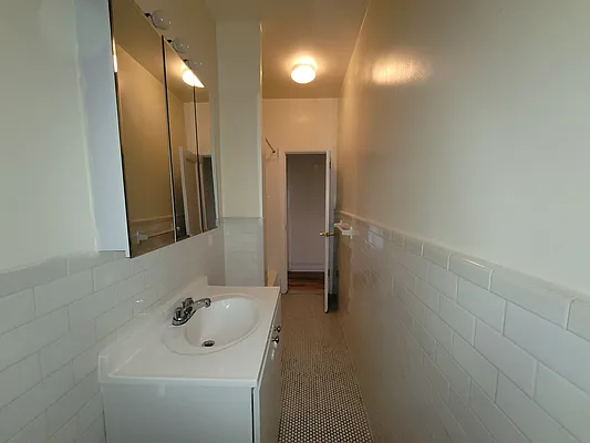 Rented by ONE Manhattan Real Estate | media 13