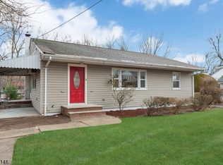 23 Browertown Rd, Little Falls, NJ 07424