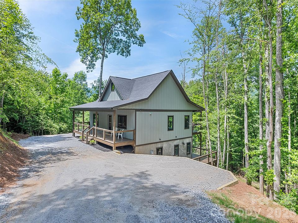 1st image of 288 Ironwood Dr