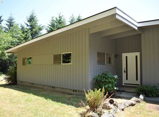 95144 Marchmont Rd, Gold Beach, OR 97444
