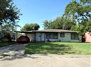 1822 4th Ave N, Texas City, TX 77590