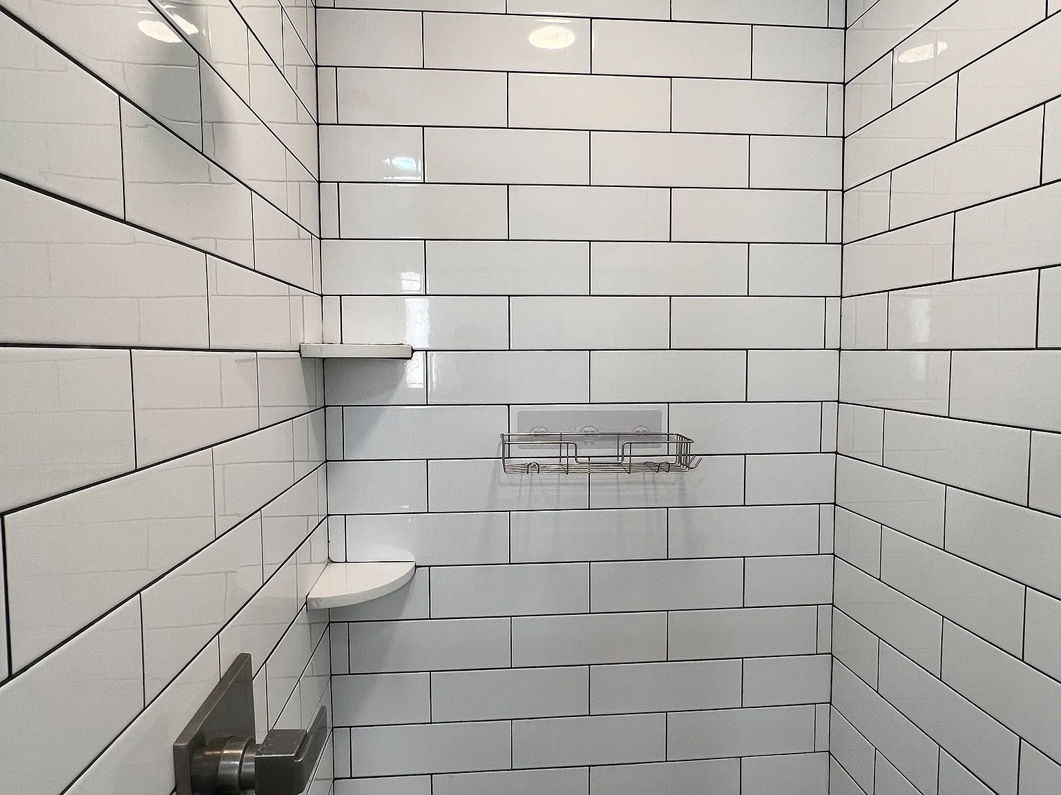 2832 Summit St — Photo 3