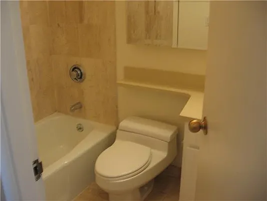 Rented by RELO REDAC INC. | media 12
