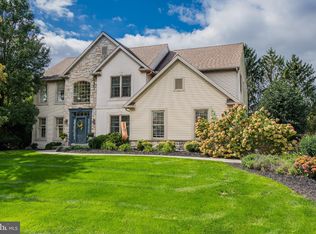 118 Huntingwood Dr, Lancaster, PA 17602