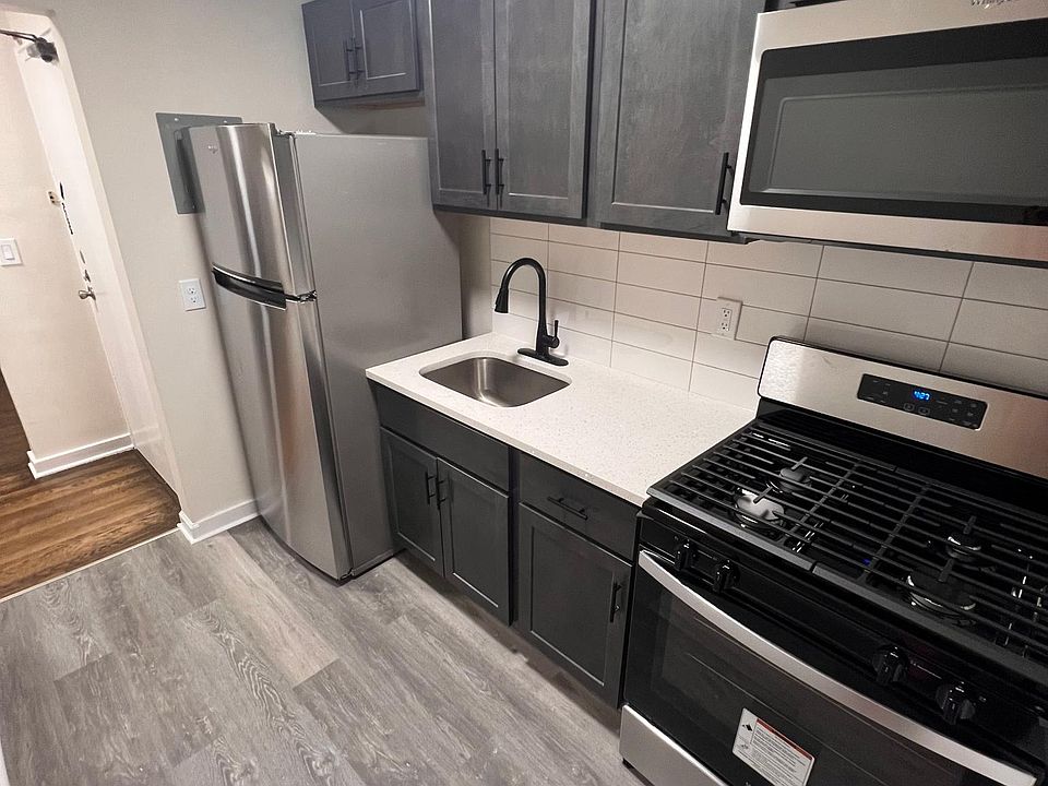 1st image of 678 Park Ave