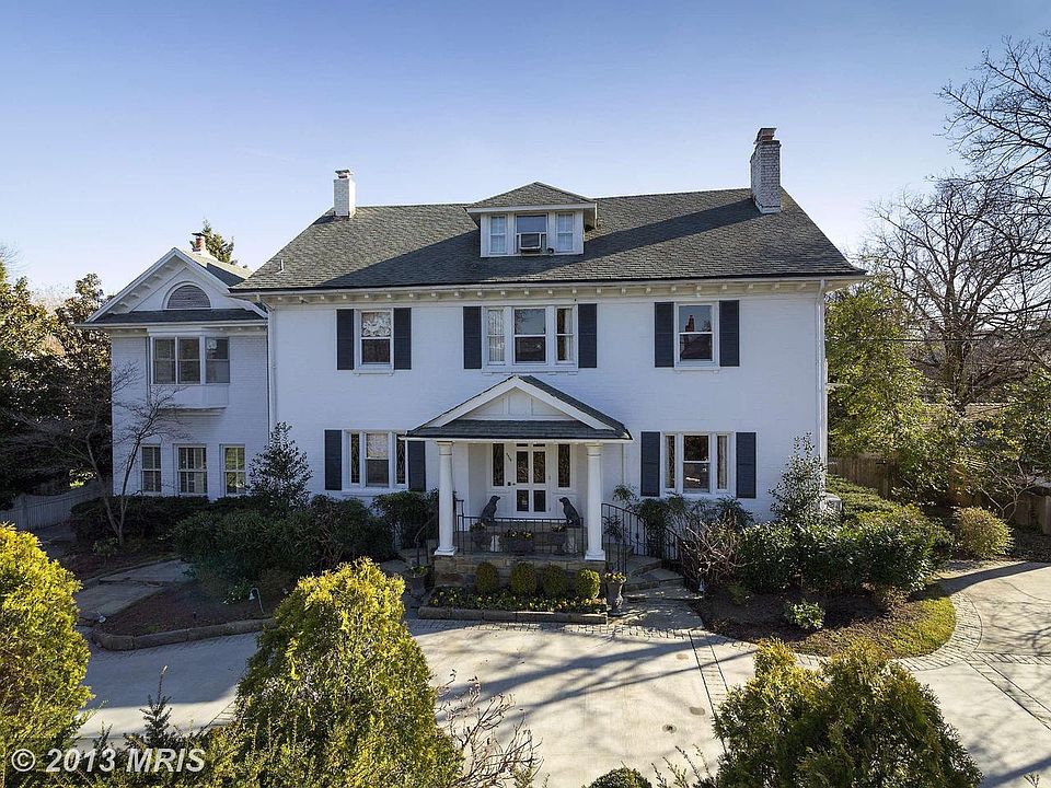 1st image of 3804 Bradley Ln