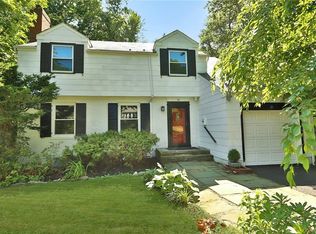 36 Livingston Rd, Scarsdale, NY 10583