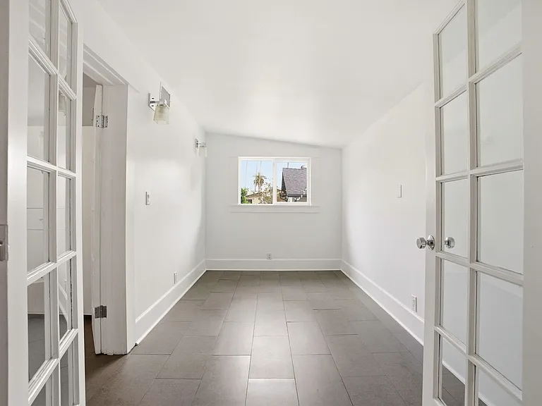 1616 12th Ave — Photo 25