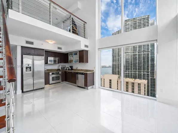 41 SE 5th St APT 1202, Miami, FL 33131