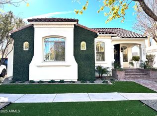 2707 E James St, Gilbert, AZ 85296