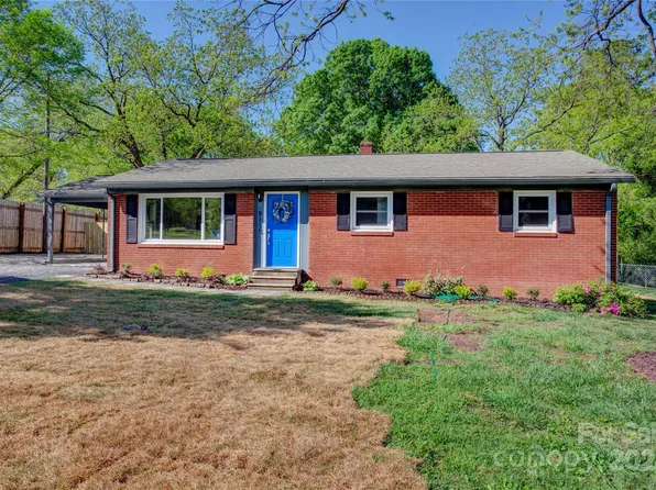 8115 Old Plank Rd, Charlotte, NC 28216