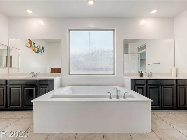 3135 Hazy Hills Ave — Photo 23