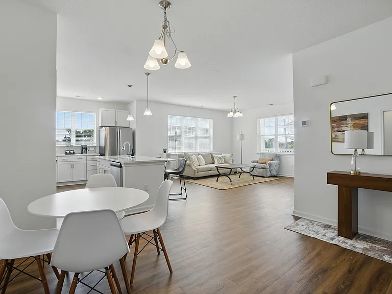 1728 Vankar Dr #307-307-307 — Photo 9