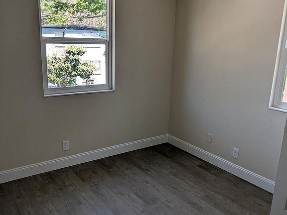 2nd image of 1550 MORGAN Street