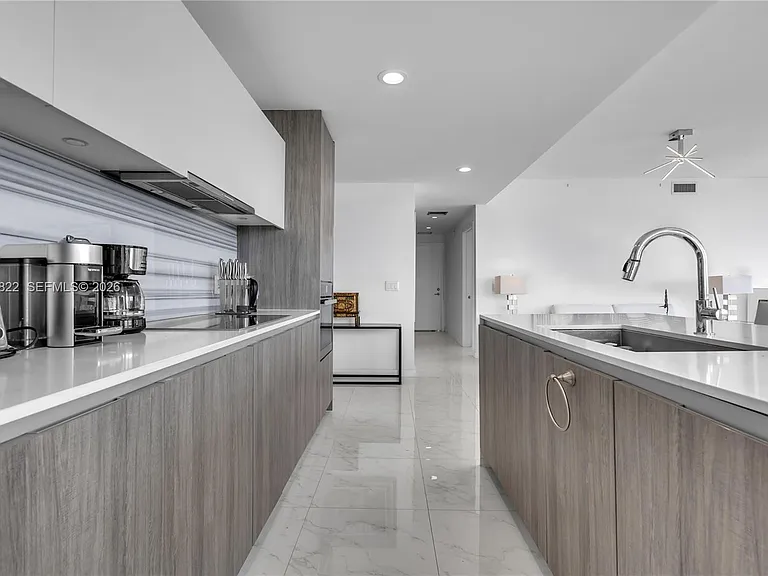 2900 NE 7th Ave #4308 — Photo 10