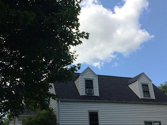 3rd image of 1805 W Wylie St
