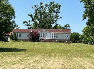 960 Harsh Ln, Castalian Springs, TN 37031