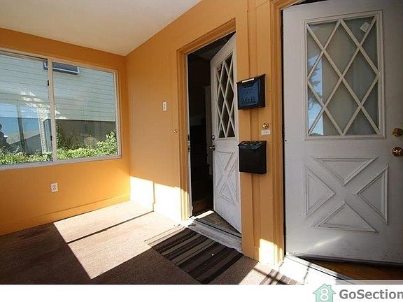4th image of 17 Forest Hill Ave #1