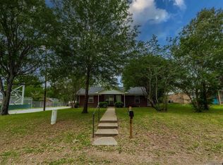 403 Cherry St, Chandler, TX 75758
